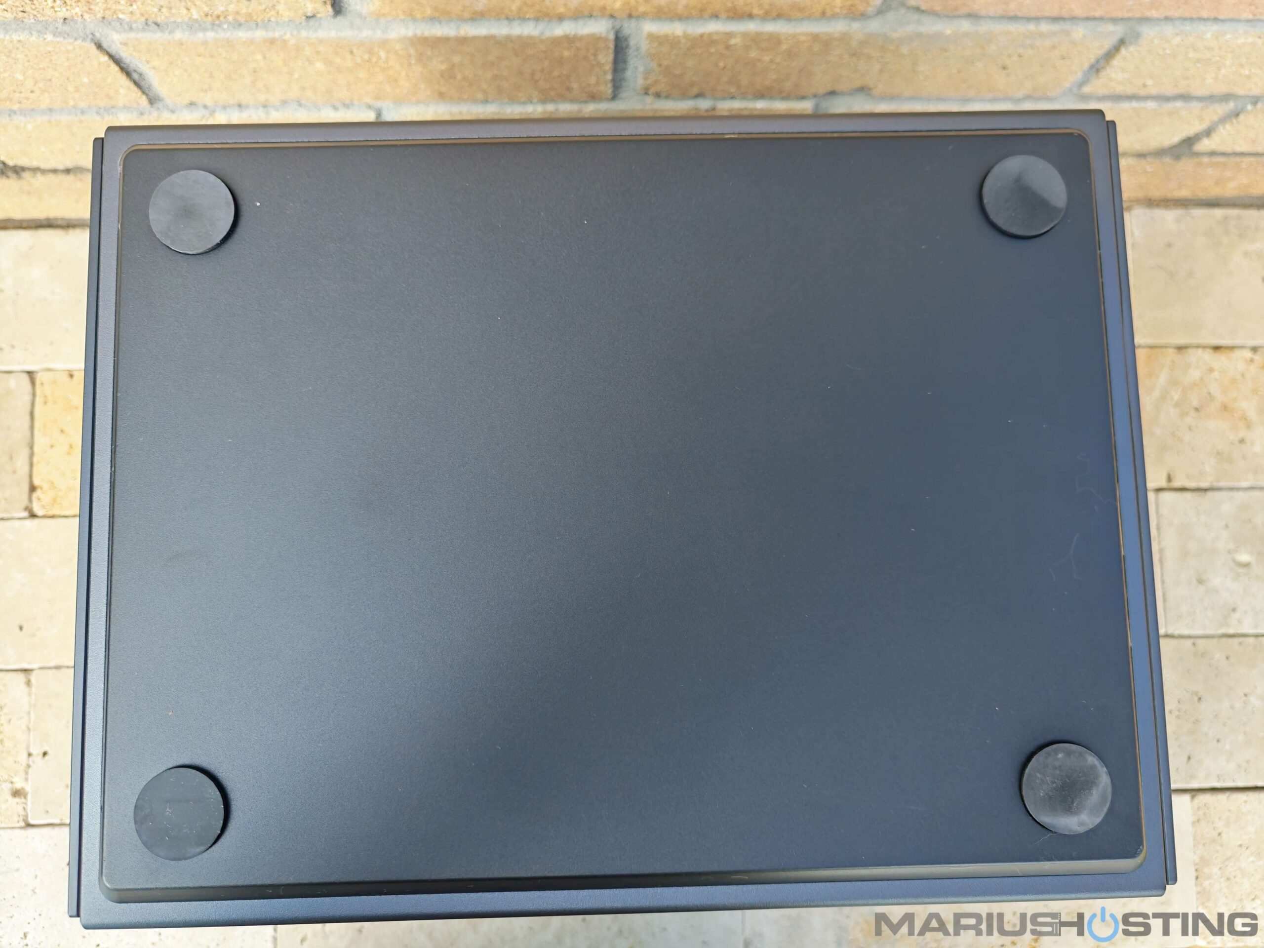 UGREEN AI NAS iDX6011 Pro Review 17