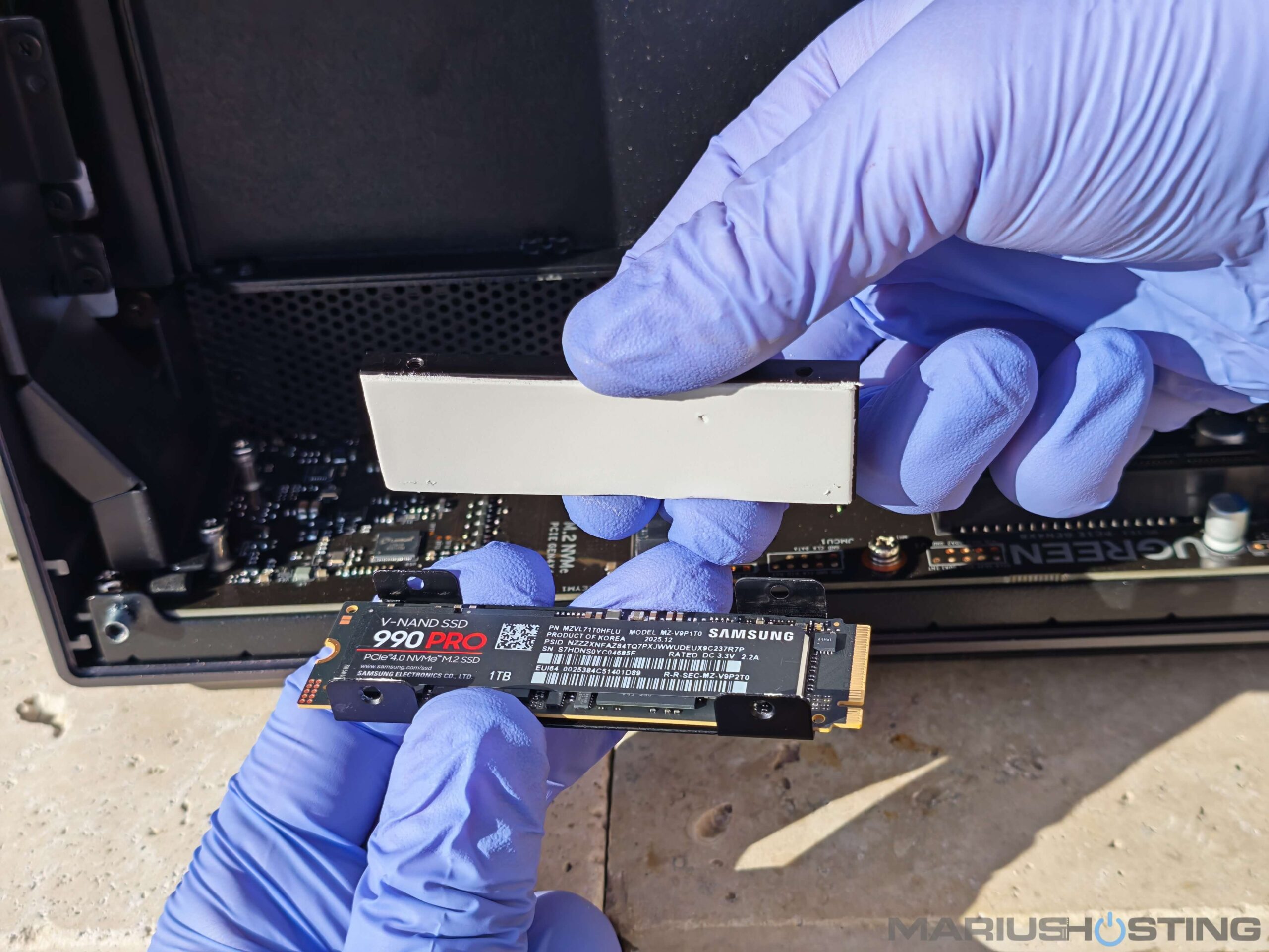 UGREEN AI NAS iDX6011 Pro Review 26