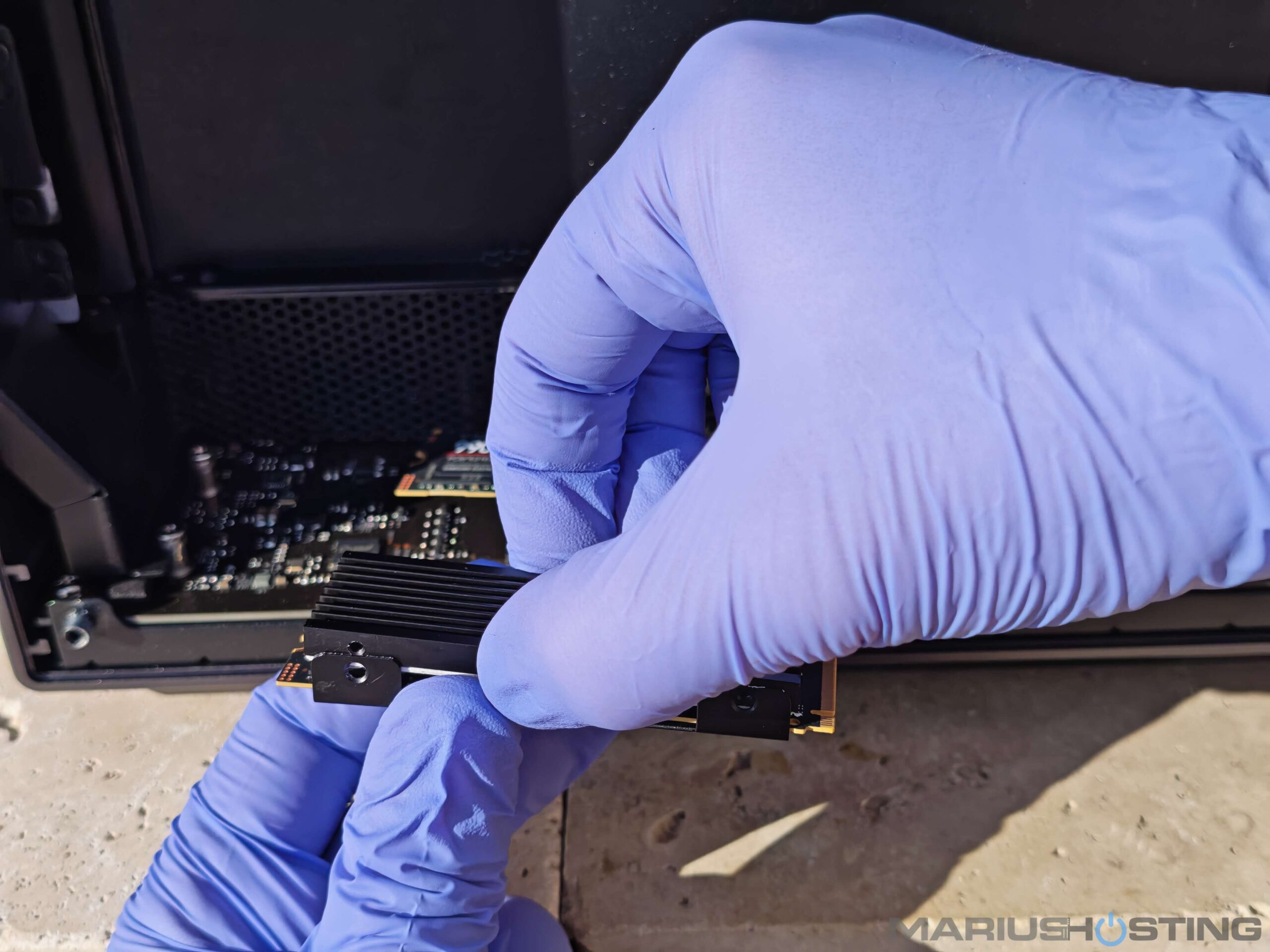 UGREEN AI NAS iDX6011 Pro Review 28