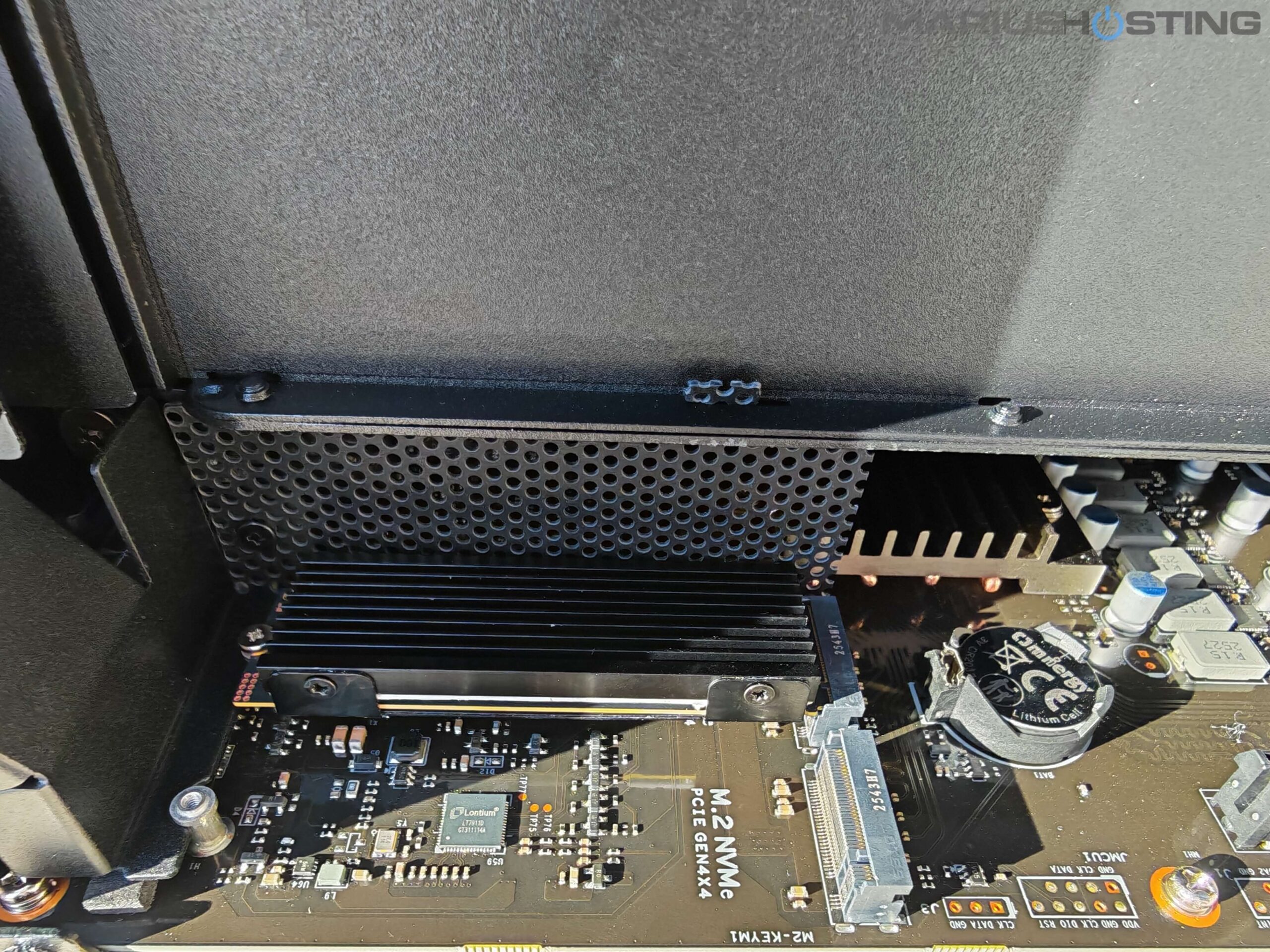 UGREEN AI NAS iDX6011 Pro Review 31