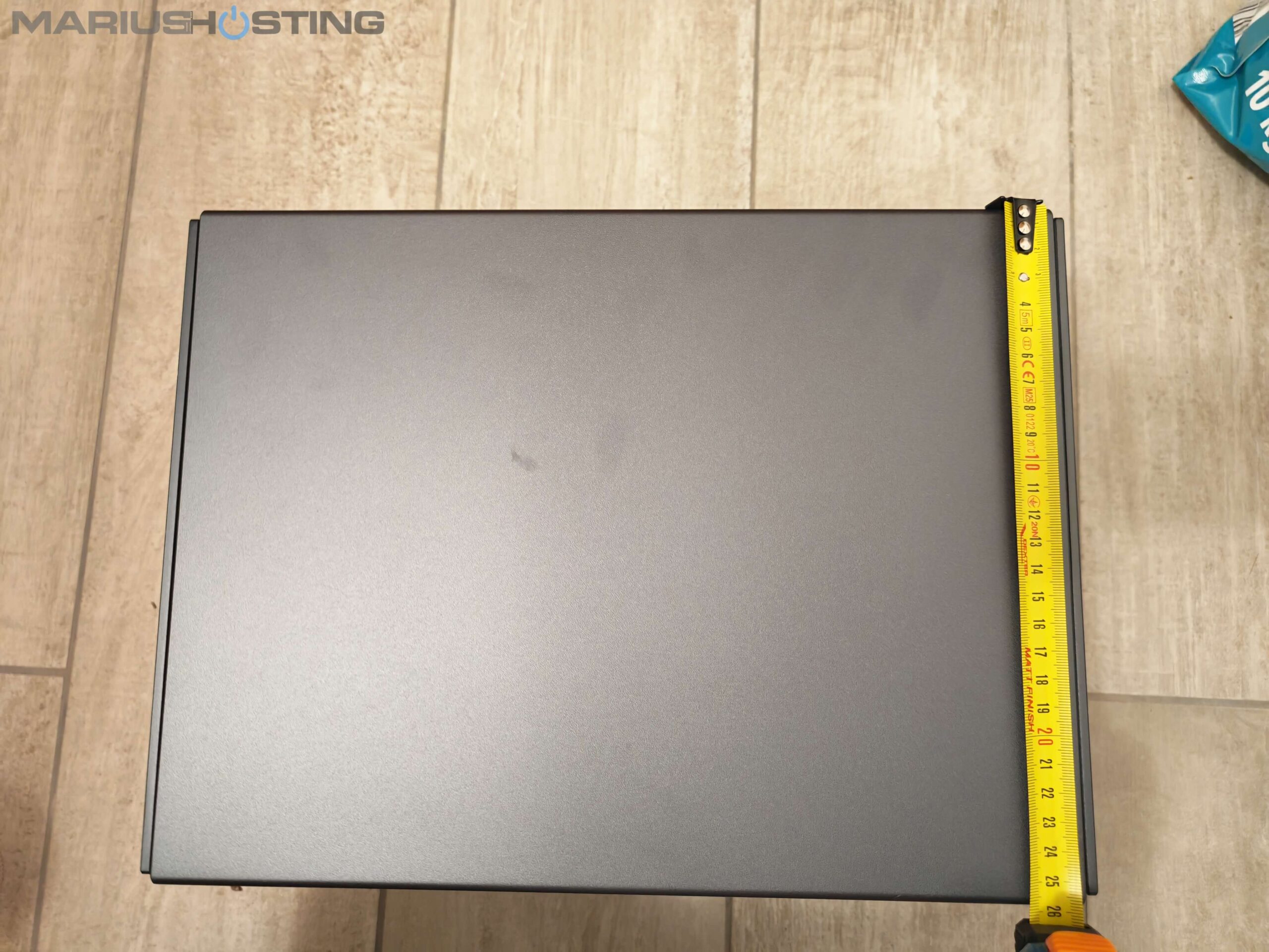 UGREEN AI NAS iDX6011 Pro Review 6